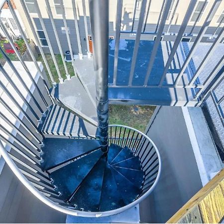 Spacious 3Bedroom Duplex With Rooftop Deck! Washington Extérieur photo