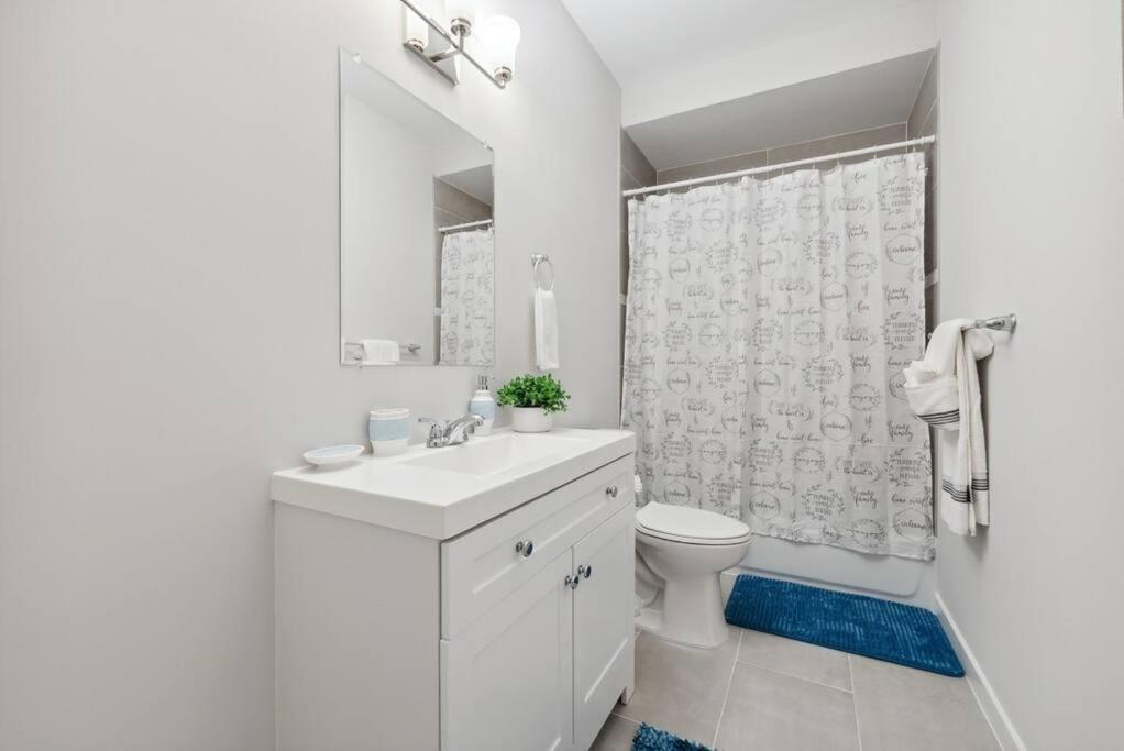 Spacious 3Bedroom Duplex With Rooftop Deck! Washington Extérieur photo