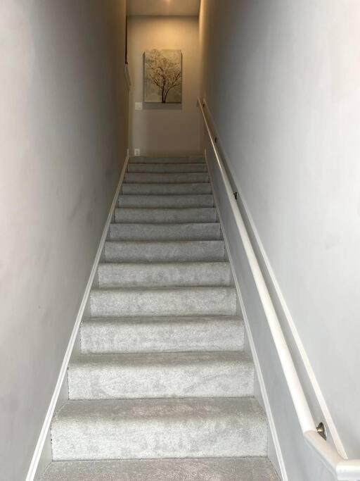 Spacious 3Bedroom Duplex With Rooftop Deck! Washington Extérieur photo